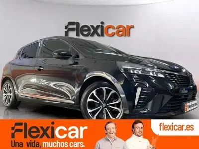 Usado Renault Clio Techno 90 CV (66 kW) 2025 Negro Utilitario