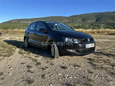 Usado VW Polo Advance 90 CV (66 kW) 2011 Negro Utilitario