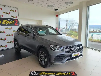 Usado Mercedes GLC300de 333 CV (244 kW) 2022 Gris / plata SUV