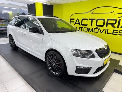 Blanco Usado 2017 Skoda Octavia RS Familiar | 17.990 € (Un poco caro)