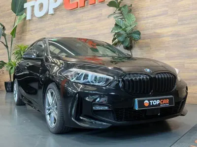 Usado BMW 118 Executive 150 CV (110 kW) 2022 Negro Berlina