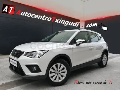 Usado Seat Arona Style 110 CV (80 kW) 2021 Blanco SUV