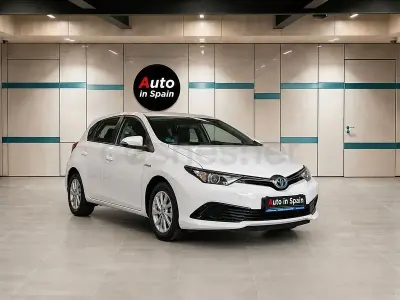 Usado Toyota Auris Hybrid
