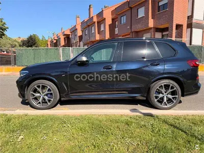 Usado BMW X5 Comfort Edition 340 CV (250 kW) 2019 Negro SUV