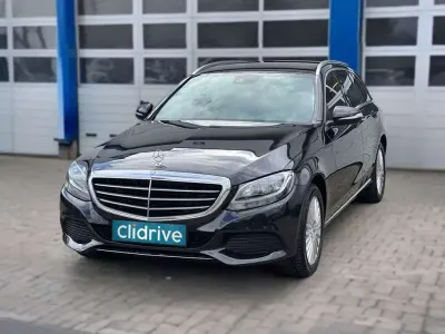 Usado Mercedes C200 184 CV (135 kW) 2015 Negro Familiar