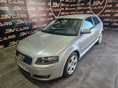 Usado Audi A3 Ambition 102 CV (75 kW) 2005 Gris / plata Utilitario
