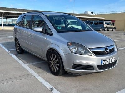 Usado Opel Zafira Cosmo 140 CV (102 kW) 2007 Gris / plata Monovolumen