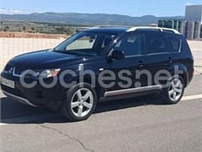 Usado Mitsubishi Outlander Intense+ 140 CV (102 kW) 2007 Negro SUV