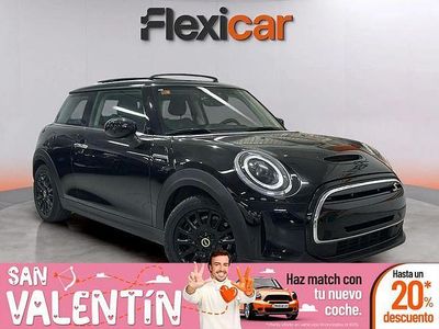 Usado Mini Cooper SE 135 kW (184 CV) 2021 Negro Utilitario