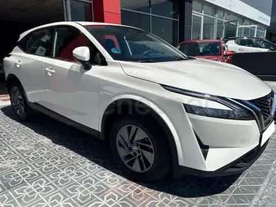 Usado Nissan Qashqai Acenta 158 CV (116 kW) 2021 Blanco SUV