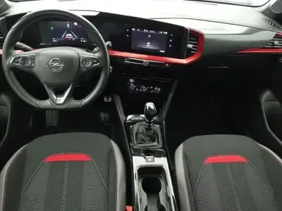 Usado Opel Mokka 130 HP (95 kW) 2023 Branco SUV