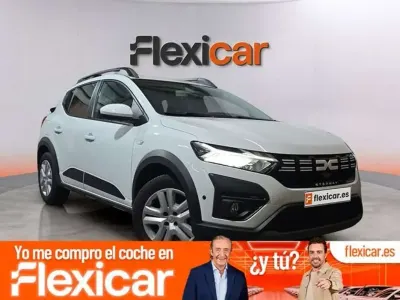 Usado Dacia Sandero Essentiel 101 CV (74 kW) 2024 Blanco Berlina