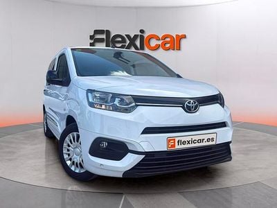 Używany Toyota Proace Verso Active 131 KM (96 kW) 2024 Biały Kombi