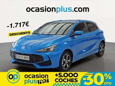 Używany MG MG3 Luxury 194 KM (142 kW) 2024 Biały Hatchback