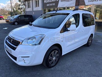 Usado Peugeot Partner Tepee Active 120 CV (88 kW) 2016 Blanco Monovolumen