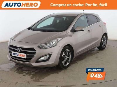 Beige Usado 2016 Hyundai i30 GO! Berlina | 9999 € (Precio justo)