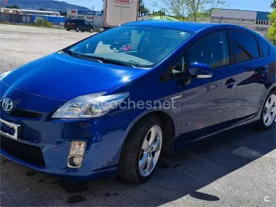 Używany Toyota Prius Advance 136 KM (100 kW) 2011 Niebieski Sedan/Limuzyna