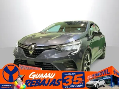 Usado Renault Clio V LIMITED 90 CV (66 kW) 2022 Gris / plata Berlina