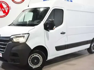 Usado Renault Master 135 CV (99 kW) 2021 Blanco Monovolumen