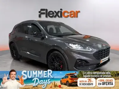 Usado Ford Kuga ST-Line 150 CV (110 kW) 2023 Gris SUV