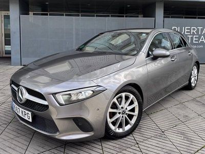 Usado Mercedes A180 116 CV (85 kW) 2019 Gris / plata Berlina