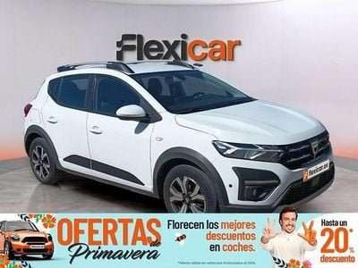 Usado Dacia Sandero Comfort 91 CV (66 kW) 2022 Blanco Utilitario