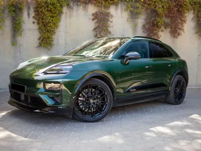 Usado Porsche Macan Turbo 469 kW (639 CV) 2024 Verde SUV