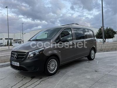 Mercedes V200