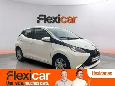 Używany Toyota Aygo X-cite 69 KM (50 kW) 2018 Biały Hatchback