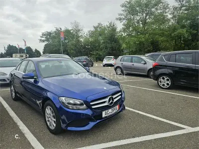 Usado Mercedes C180 120 CV (88 kW) 2015 Azul Berlina