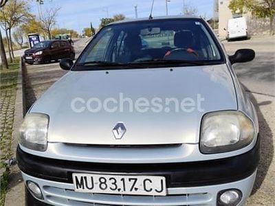 Renault Clio II