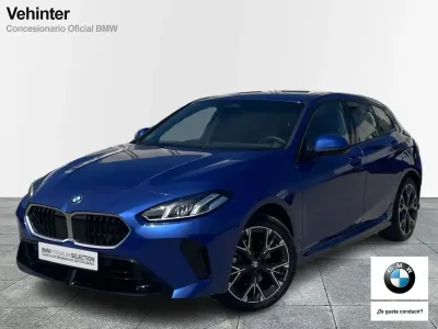Usado BMW 118 Shadowline 150 CV (110 kW) 2026 Azul Utilitario
