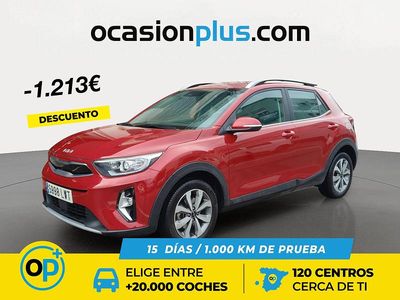 Rojo Usado 2022 Kia Stonic SUV | 13.350 € (Precio justo)