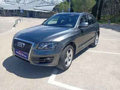 Używany Audi Q5 S-Line 170 KM (125 kW) 2011 Szary SUV