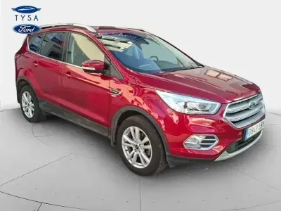 Usado Ford Kuga Trend+ 150 CV (110 kW) 2019 Todoterreno SUV