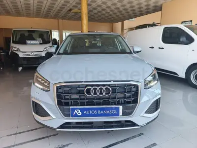 Usado Audi Q2 Advanced Plus 116 CV (85 kW) 2023 Gris / plata SUV