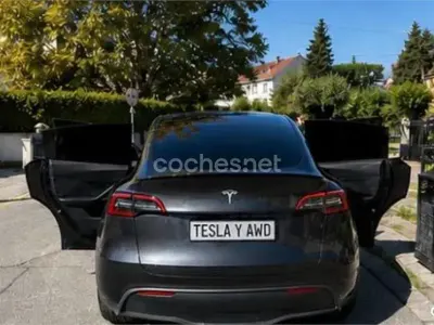 Usado Tesla Model Y 2024 Eléctrico SUV
