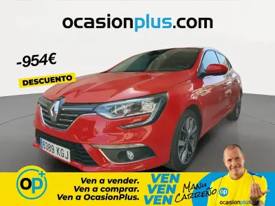 Usado Renault Mégane Zen 110 CV (80 kW) 2017 Rojo