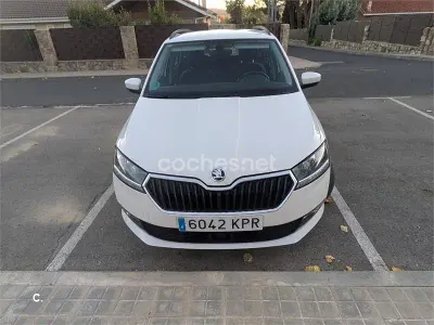 Usado Skoda Fabia 95 CV (69 kW) 2018 Blanco Familiar
