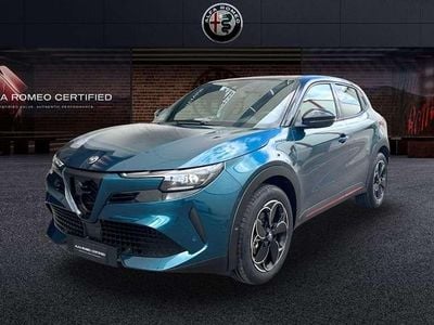 Azul Usado 2024 Alfa Romeo Junior Edizione Speciale SUV | 29.990 € (Caro)