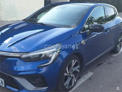 Usado Renault Clio V RS Line 100 CV (73 kW) 2020 Azul Berlina