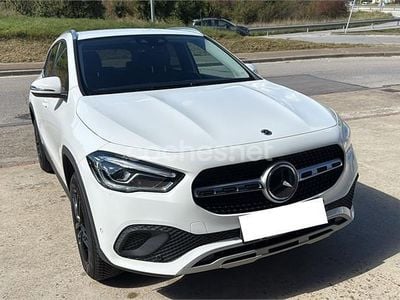 Usado Mercedes GLA250 218 CV (160 kW) 2021 Blanco SUV
