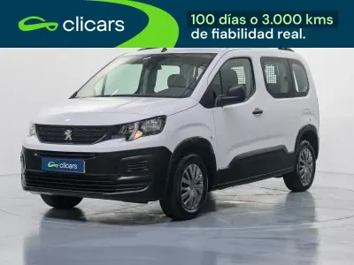 Usado Peugeot Rifter Business-Line 100 CV (73 kW) 2022 Blanco Monovolumen