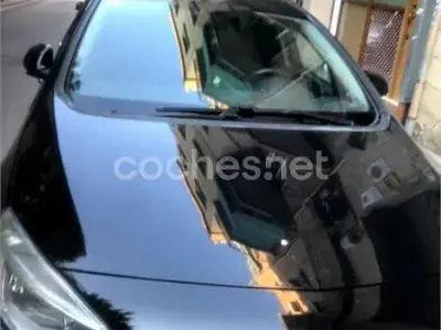 Usado Opel Astra Selective 115 CV (84 kW) 2011 Negro Familiar