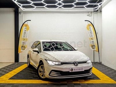 Usado VW Golf VIII Life 110 CV (80 kW) 2022 Blanco Berlina