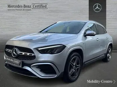 Usado Mercedes GLA250 217 CV (159 kW) 2025 Plateado SUV