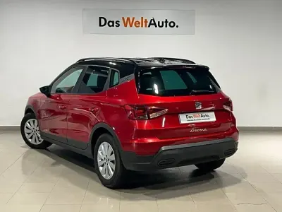 Usado Seat Arona Style 116 CV (85 kW) 2025 Rojo SUV