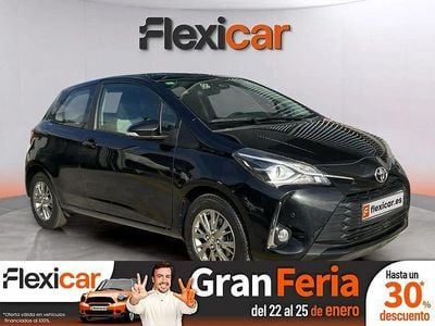 Negro Usado 2017 Toyota Yaris Active Berlina | 13.490 € (Precio justo)