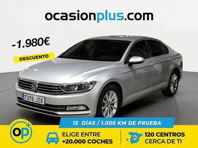 Usado VW Passat Advance 150 CV (110 kW) 2017 Gris Berlina