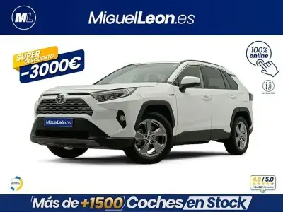 Usado Toyota RAV4 Hybrid Advance 218 CV (160 kW) 2022 Blanco SUV